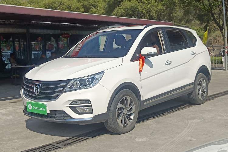 Used Baojun 560 2017 1.5T DCT Flagship Model Guazi used car, China used car export, Used car for sale, Used  cars, Cheapest cars for sale
