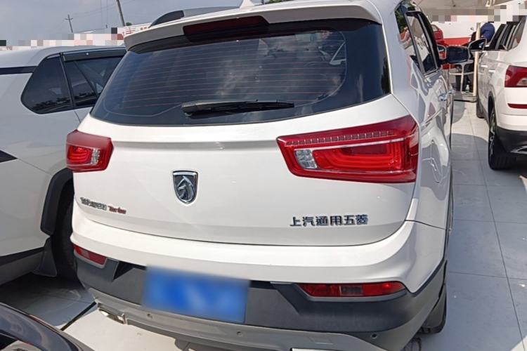 Used Baojun 560 2017 1.5T DCT Flagship Model 7 Seats Rear