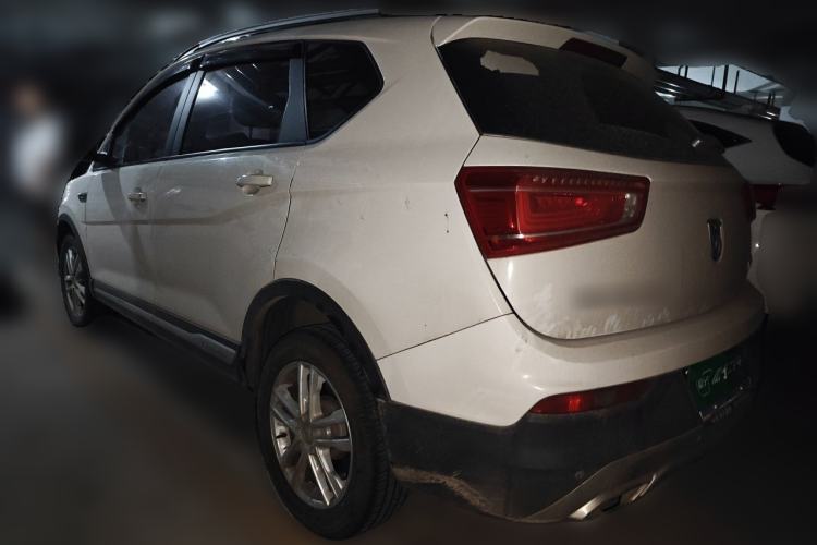 Used Baojun 560 2017 1.5T Manual Comfort Version 7 Seats Rear Left 45 Deg