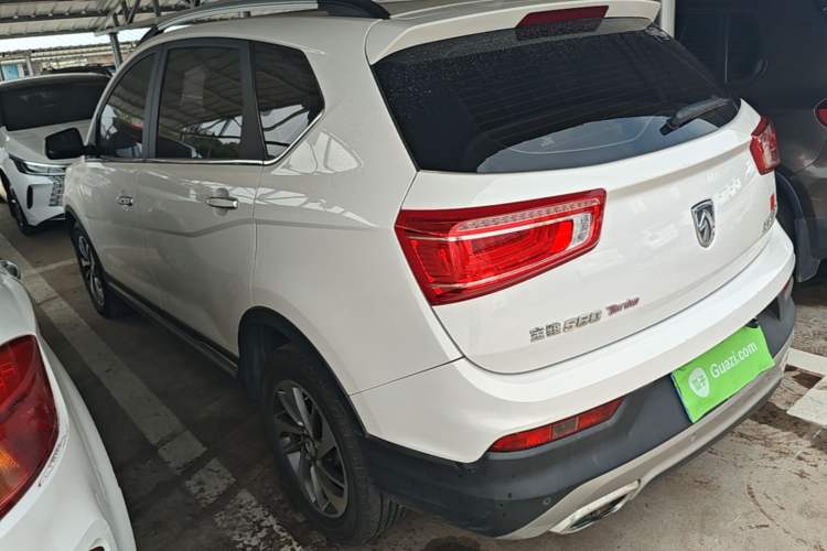 Used Baojun 560 2017 1.5T DCT Flagship Model 7 Seats Rear Left 45 Deg