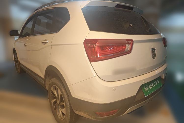 Used Baojun 560 2017 Rhythmic Edition 1.5T Manual Premium Model Rear Left 45 Deg
