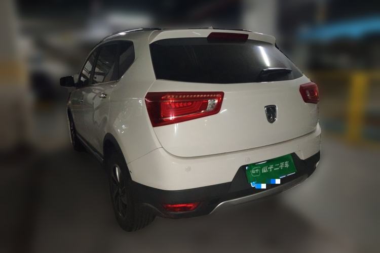 Used Baojun 560 2017 Rhythmic Edition 1.5T Manual Premium Model Rear Left 45 Deg
