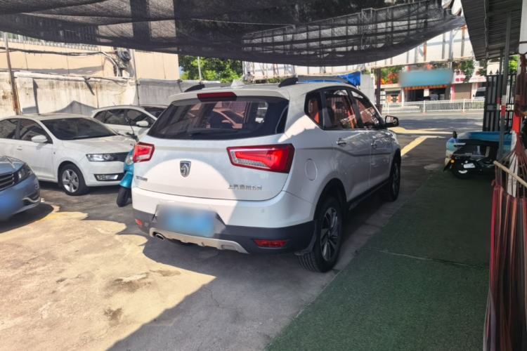 Used Baojun 560 2017 Rhythmic Edition 1.8L iAMT Prestige Model Rear Right 45 Deg