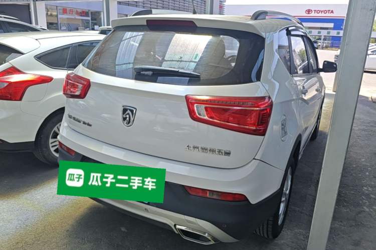 Used Baojun 560 2017 1.5T Manual Comfort Version 7 Seats Rear Right 45 Deg