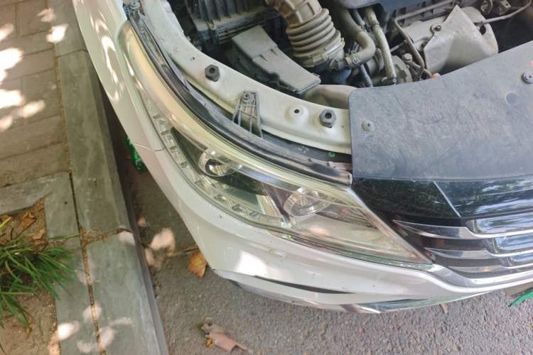 Used Baojun 560 2017 Rhythmic Edition 1.5T Manual Premium Model Right Front Headlight