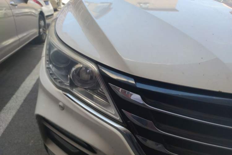 Used Baojun 560 2017 1.5T DCT Prestige Edition Right Front Headlight