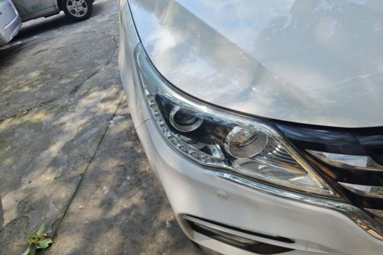 Used Baojun 560 2017 Rhythmic Edition 1.5T Manual Premium Model Right Front Headlight