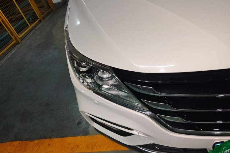 Used Baojun 560 2017 Rhythmic Edition 1.5T Manual Premium Model Right Front Headlight