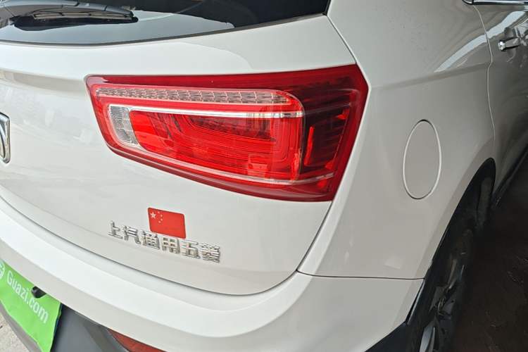 Used Baojun 560 2017 1.5T DCT Flagship Model 7 Seats Right Rear Taillight