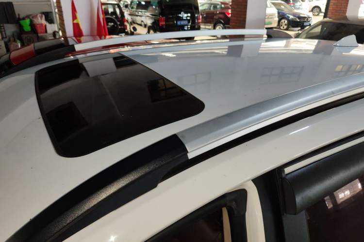 Used Baojun 560 2017 1.5T DCT Prestige Edition Roof