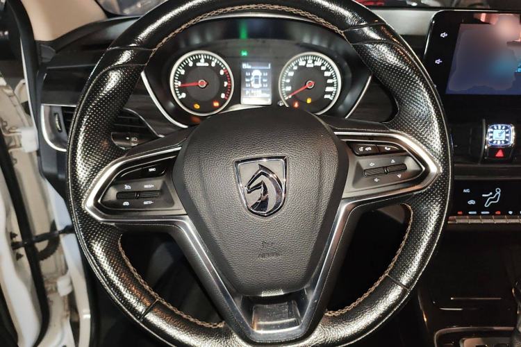 Used Baojun 560 2017 1.5T DCT Prestige Edition Steering Wheel