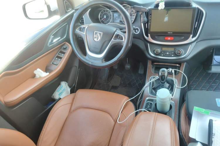 Used Baojun 560 2017 Rhythmic Edition 1.5T Manual Premium Model Steering Wheel