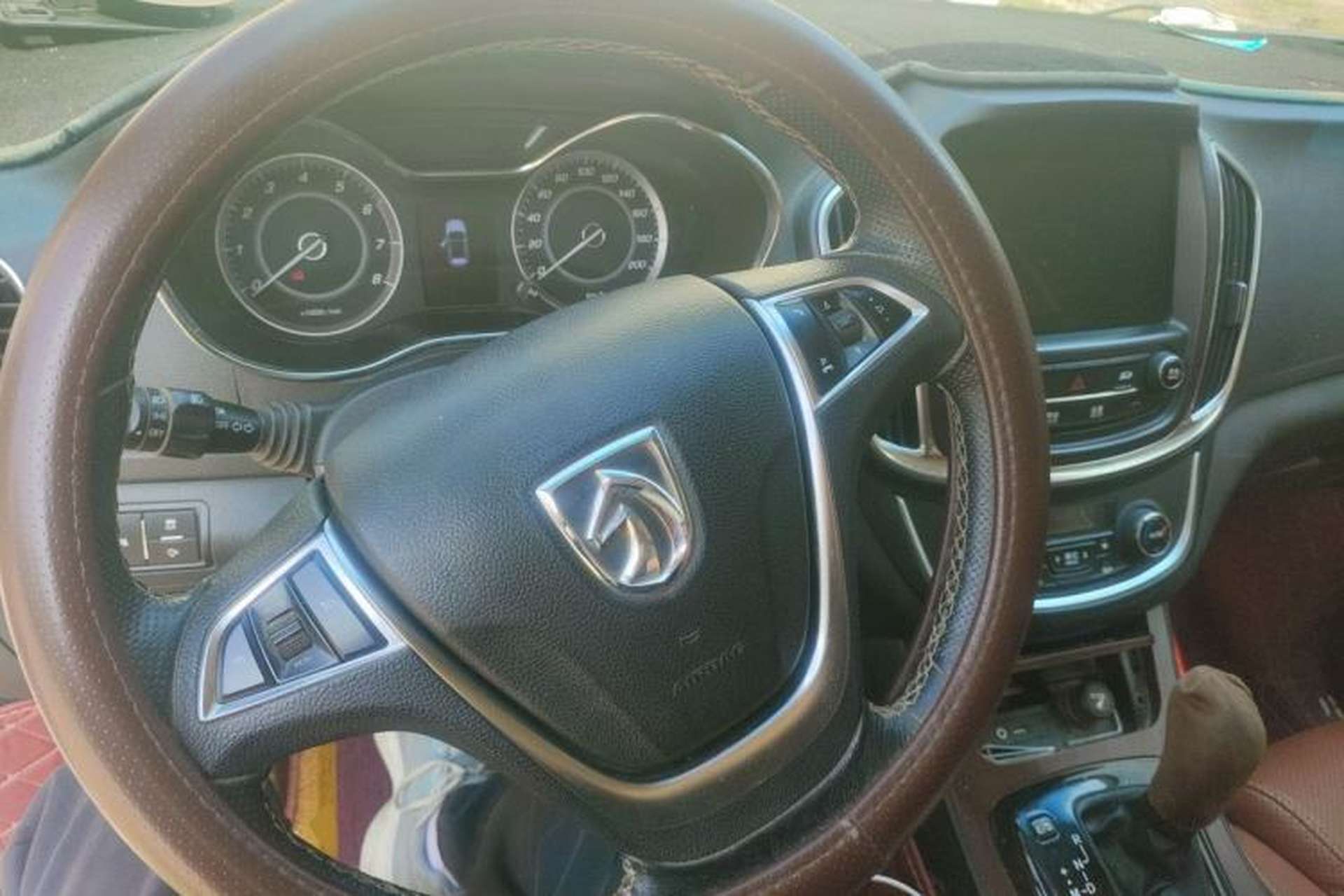 Used Baojun 560 2017 Rhythmic Edition 1.8L iAMT Prestige Model Steering Wheel