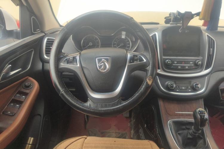 Used Baojun 560 2017 Rhythmic Edition 1.5T Manual Premium Model Steering Wheel