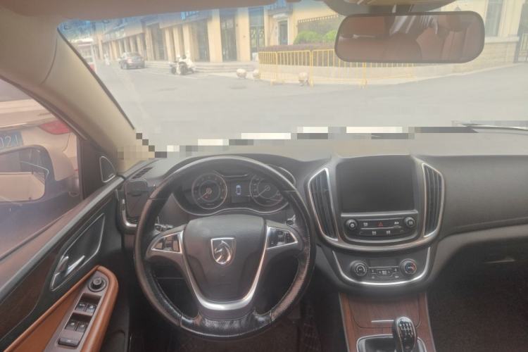 Used Baojun 560 2017 Rhythmic Edition 1.5T Manual Premium Model Steering Wheel