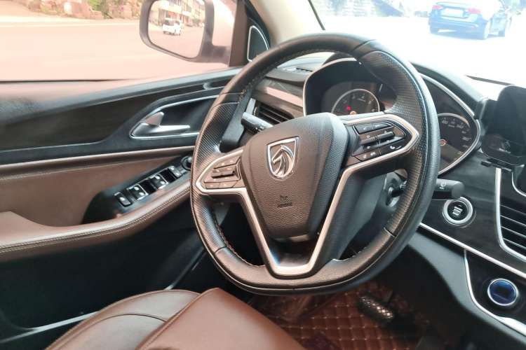 Used Baojun 560 2017 1.5T DCT Flagship Model Steering Wheel
