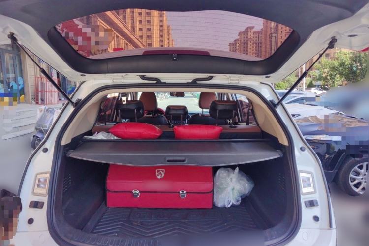 Used Baojun 560 2017 Rhythmic Edition 1.5T Manual Premium Model Trunk