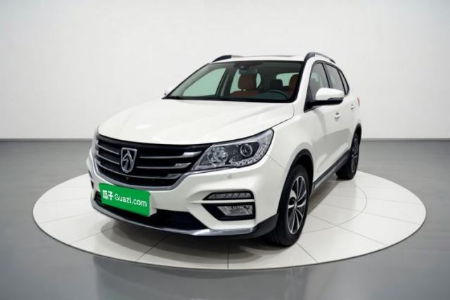 Ojetý Baojun 560 2017 Rhythmic Edition 1.5T Manual Premium Model