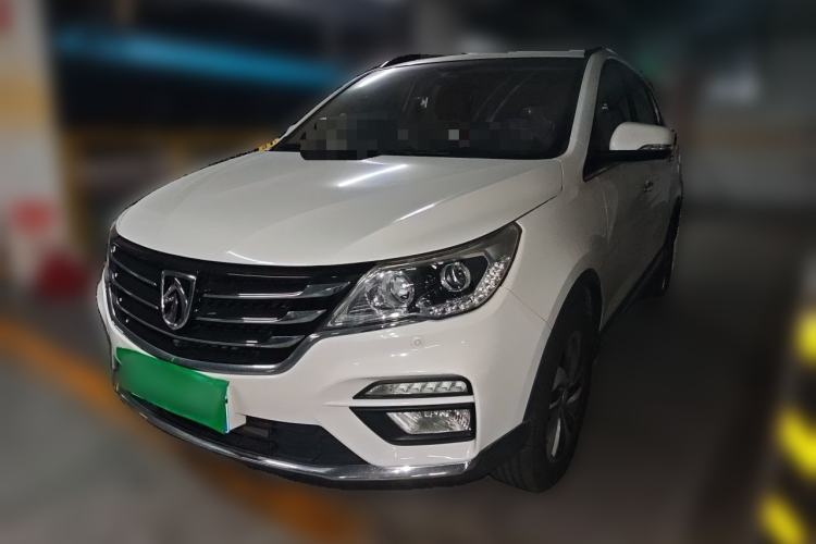 Used Baojun 560 2017 Rhythmic Edition 1.5T Manual Premium Model Guazi used car, China used car export, Used car for sale, Used  cars, Cheapest cars for sale