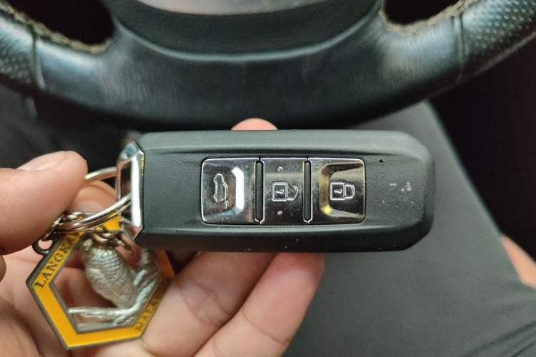 Used Baojun 560 2017 Rhythmic Edition 1.8L iAMT Prestige Model Vehicle Key