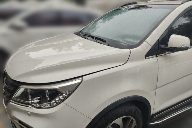 Used Baojun 560 2017 Rhythmic Edition 1.8L iAMT Prestige Model