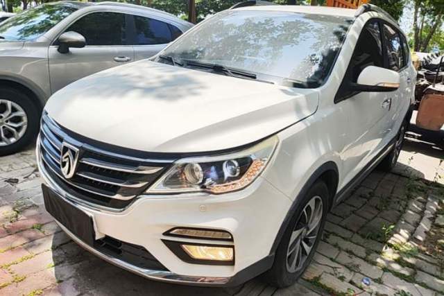 Ojetý Baojun 560 2017 1.5T DCT Prestige Edition