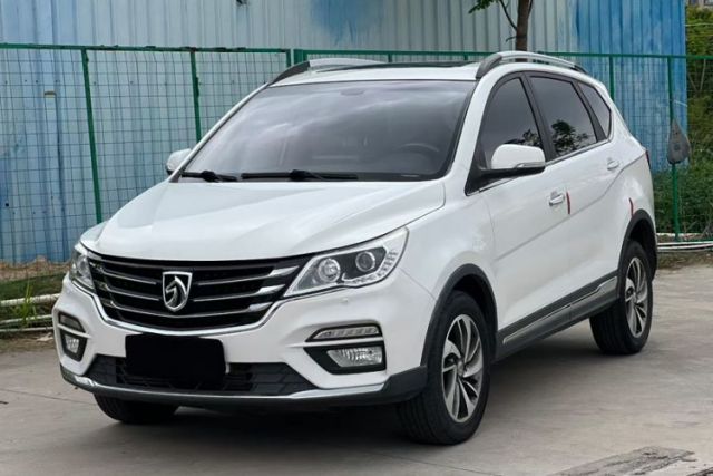 Ojetý Baojun 560 2017 1.5T DCT Prestige Edition