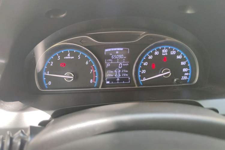 Used Baojun 610 2014 1.5L automatic luxury version Instrument Cluster