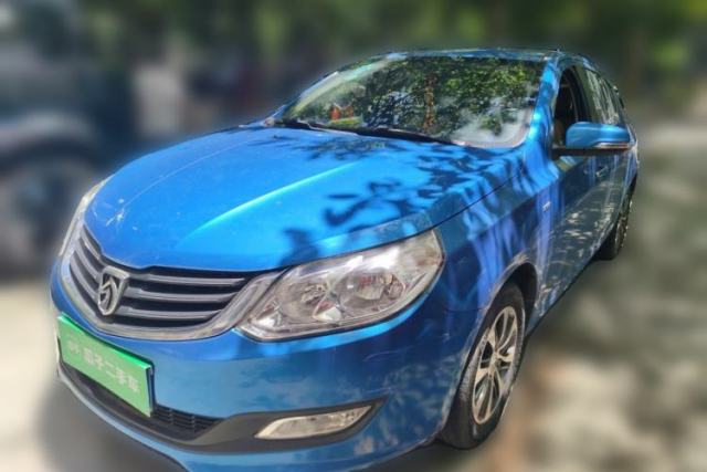 Used Baojun 610 2014 1.5L automatic luxury version