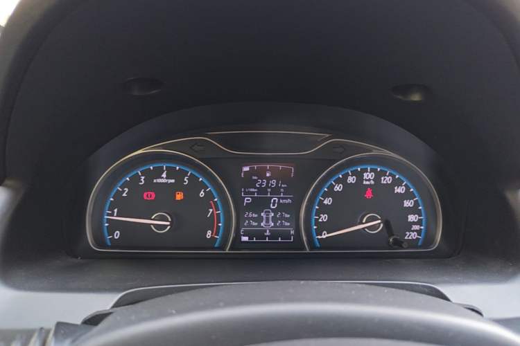 Used Baojun 610 2014 1.5L automatic luxury version Instrument Cluster