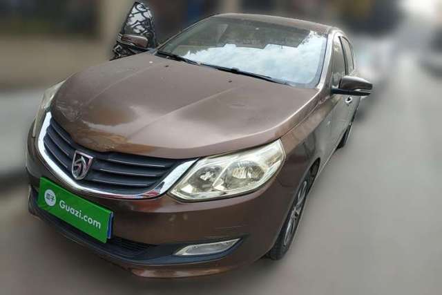 Used Baojun 610 2014 1.5L automatic luxury version
