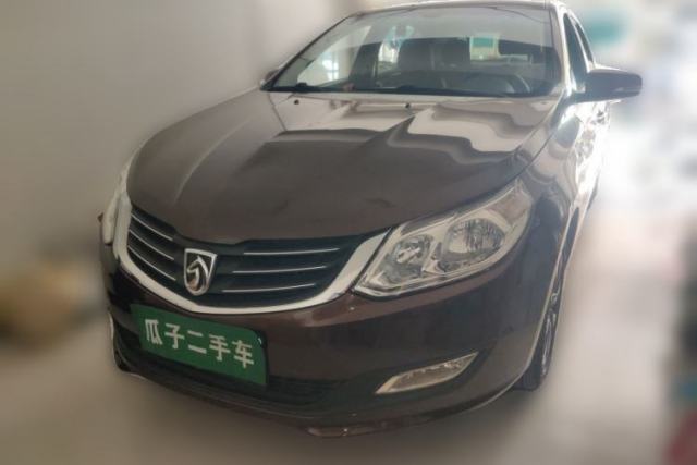 Used Baojun 610 2014 1.5L automatic luxury version