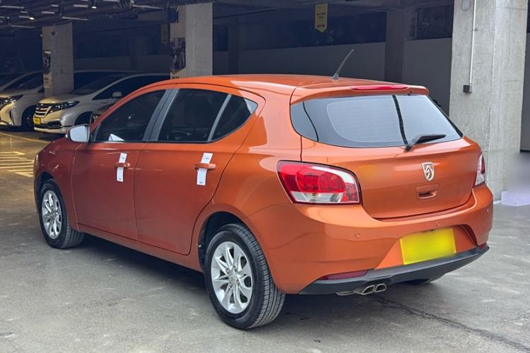 Used Baojun 610 2014 1.5L manual Comfort trim level Exterior 4