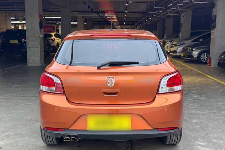 Used Baojun 610 2014 1.5L manual Comfort trim level Exterior 5