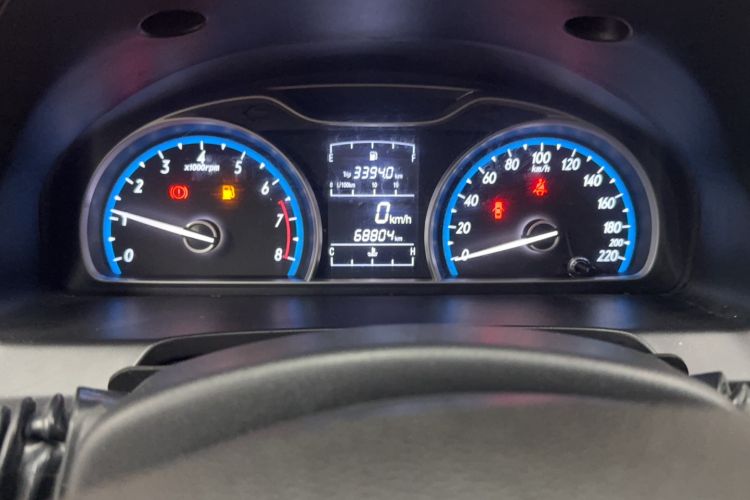 Used Baojun 610 2014 1.5L manual Comfort trim level Odometer Close Up