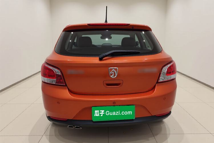 Used Baojun 610 2014 1.5L manual Comfort trim level Rear