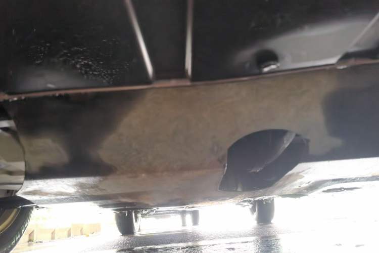 Used Baojun 610 2014 1.5L manual Comfort trim level Chassis Front