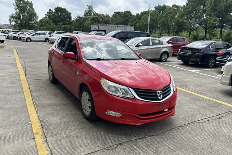 Used Baojun 610 2014 1.5L manual standard version Exterior 2