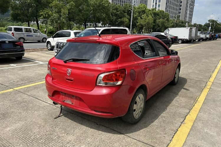 Used Baojun 610 2014 1.5L manual standard version Exterior 5