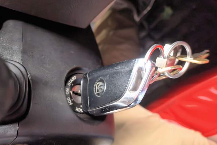 Used Baojun 610 2014 1.5L manual Comfort trim level Vehicle Key