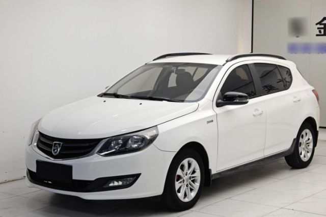 Used Baojun 610 2014 CROSS 1.5L Manual Comfort Model