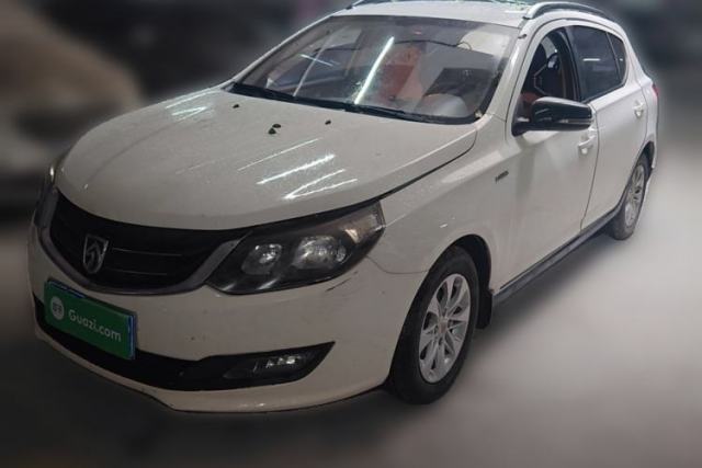 Used Baojun 610 2014 CROSS 1.5L Manual Comfort Model