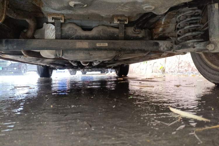 Used Baojun 610 2014 1.5L manual standard version Chassis Rear