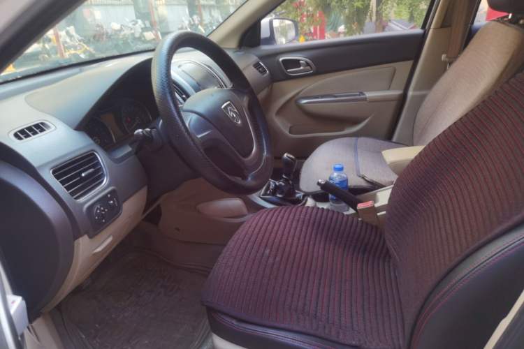 Used Baojun 610 2014 1.5L manual Comfort trim level Driver Seat