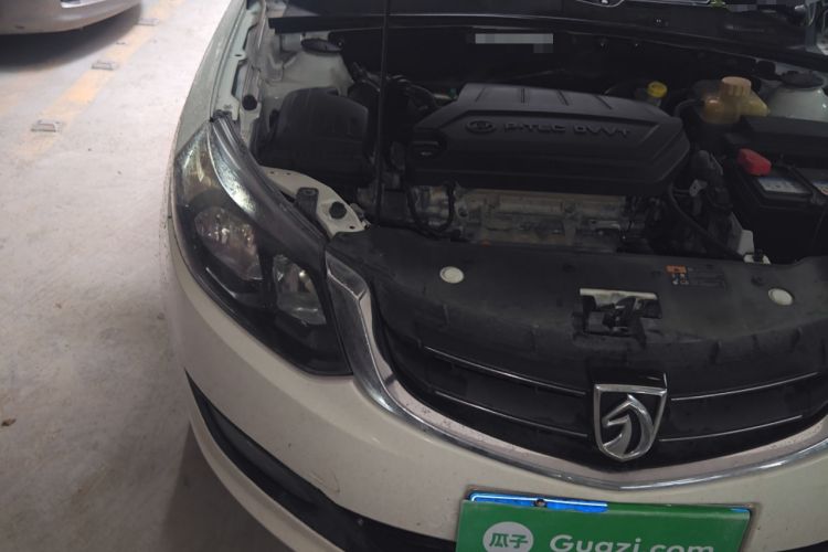 Used Baojun 610 2014 CROSS 1.5L Manual Comfort Model Engine Bay Right