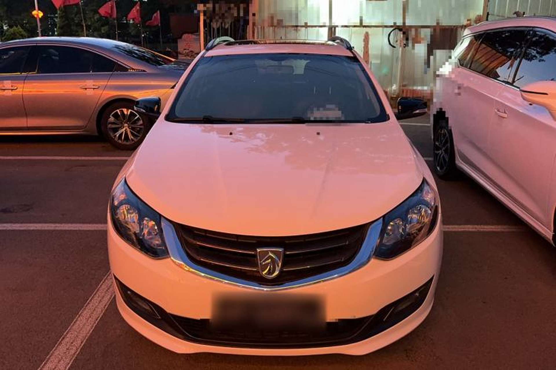 Used Baojun 610 2014 CROSS 1.5L Automatic Luxury Model Exterior 1