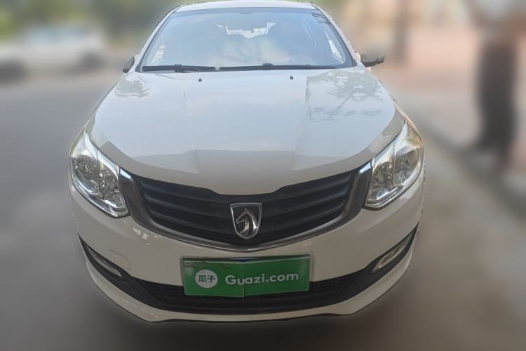 Used Baojun 610 2014 1.5L manual Comfort trim level Front