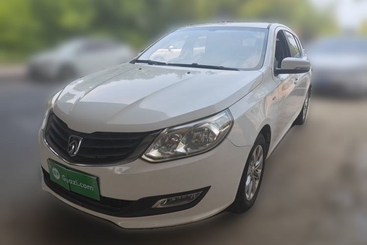 Baojun 610 2014 1.5L manual Comfort trim level usata Guazi used car, China used car export, Used car for sale, Used  cars, Cheapest cars for sale