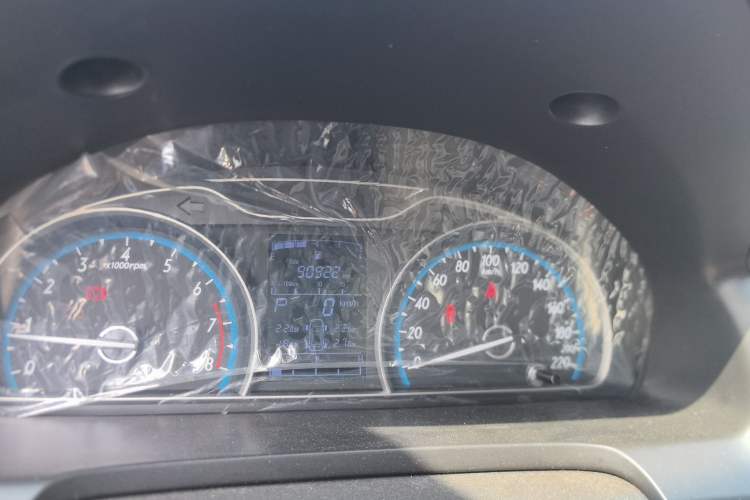 Used Baojun 610 2014 1.5L automatic luxury version Instrument Cluster