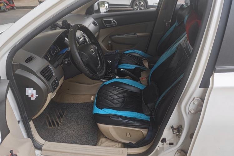 Used Baojun 610 2014 1.5L manual Comfort trim level Left Front Seat